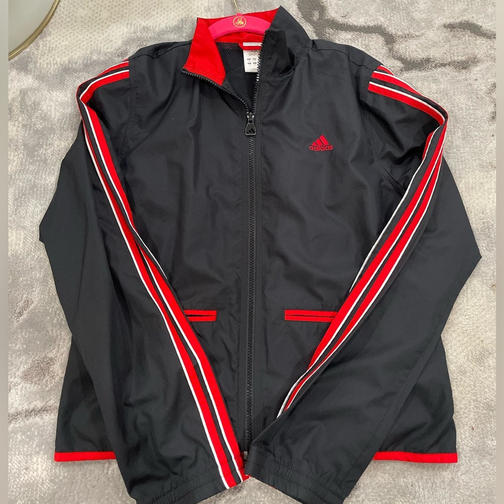 adidas red/black windbreaker jacket size M